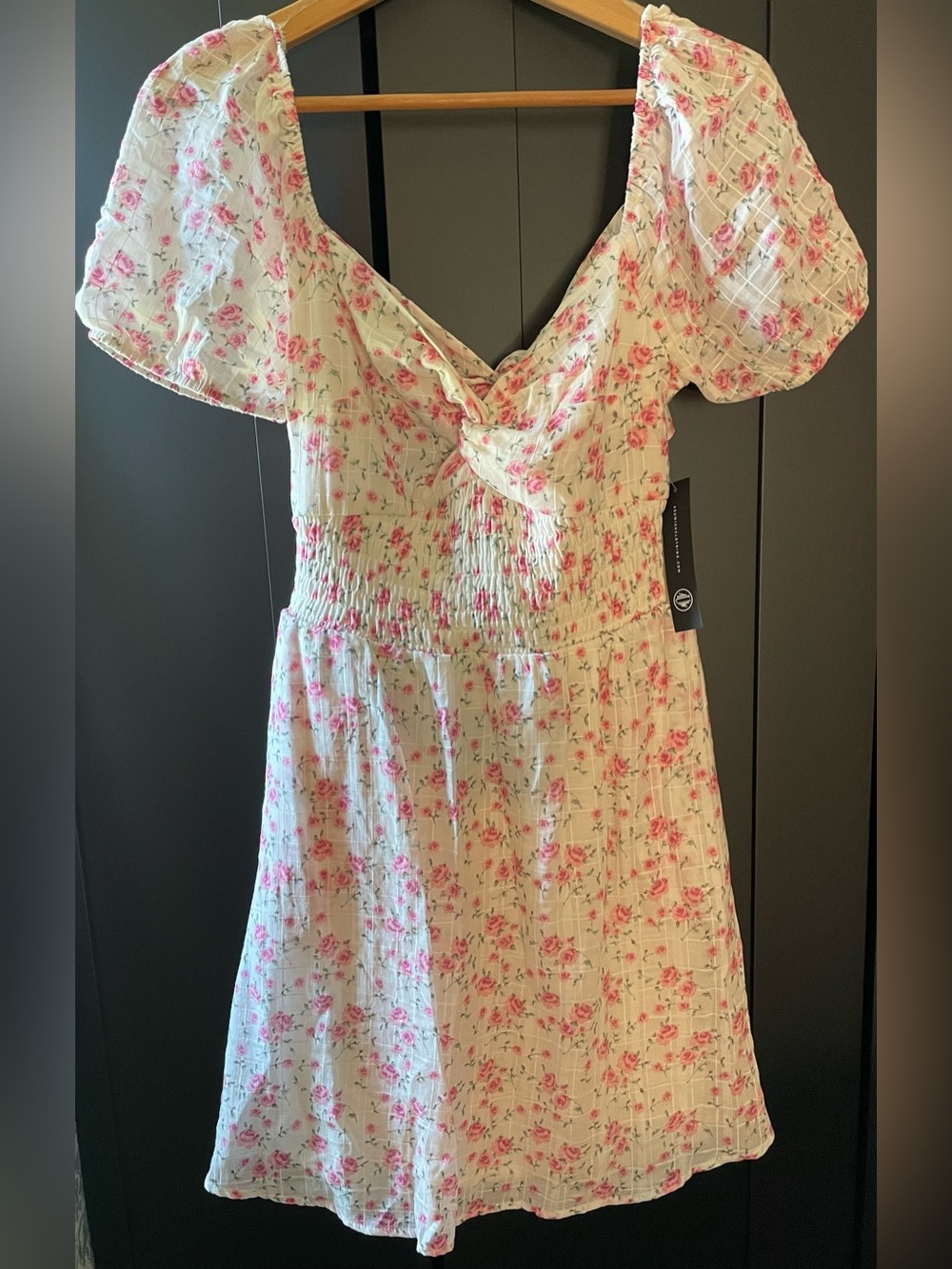 NWOT Dainty & Whimsical As U Wish Cream & Pink Rose Puff Sleeved Dress